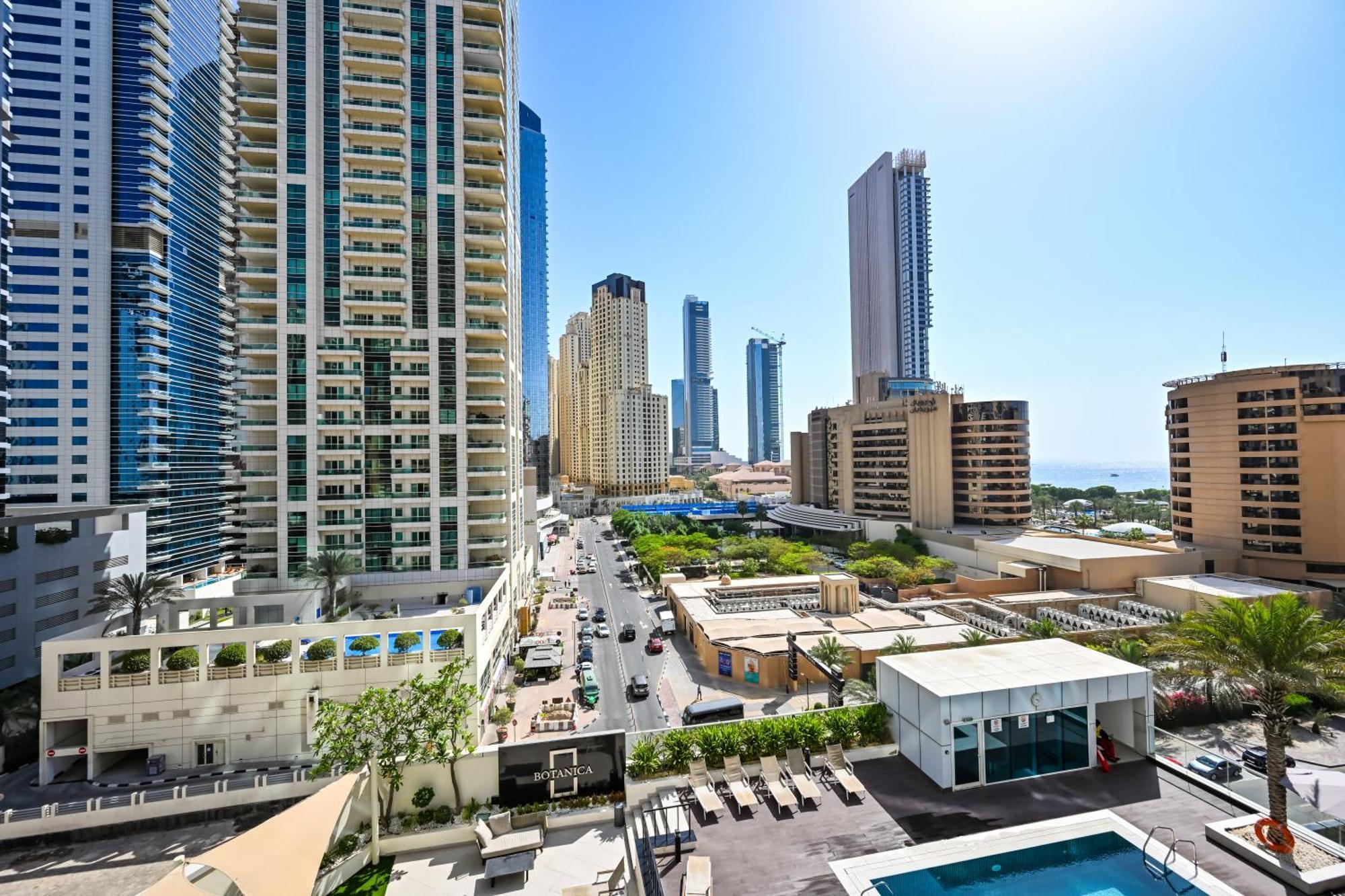 Apartment New Renovated Modern 1 Bedroom Marina